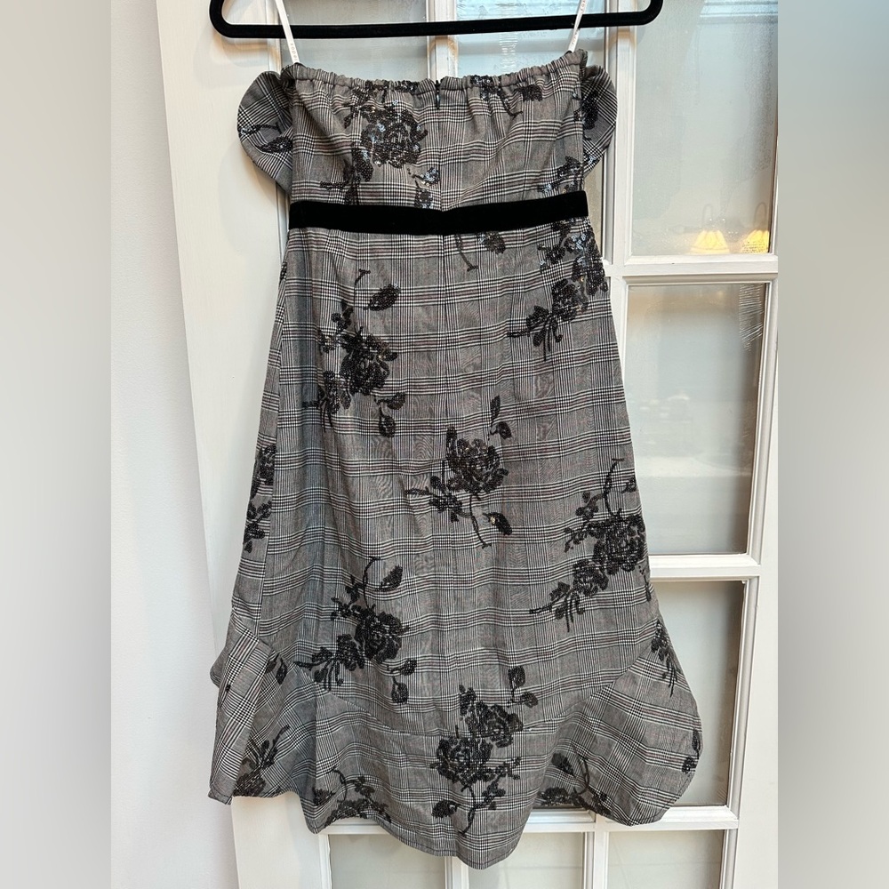 Foxiedox Black Gray Plaid Sequin Floral High Low Ruffle Formal Dress Size 4 NWT - Picture 3 of 12